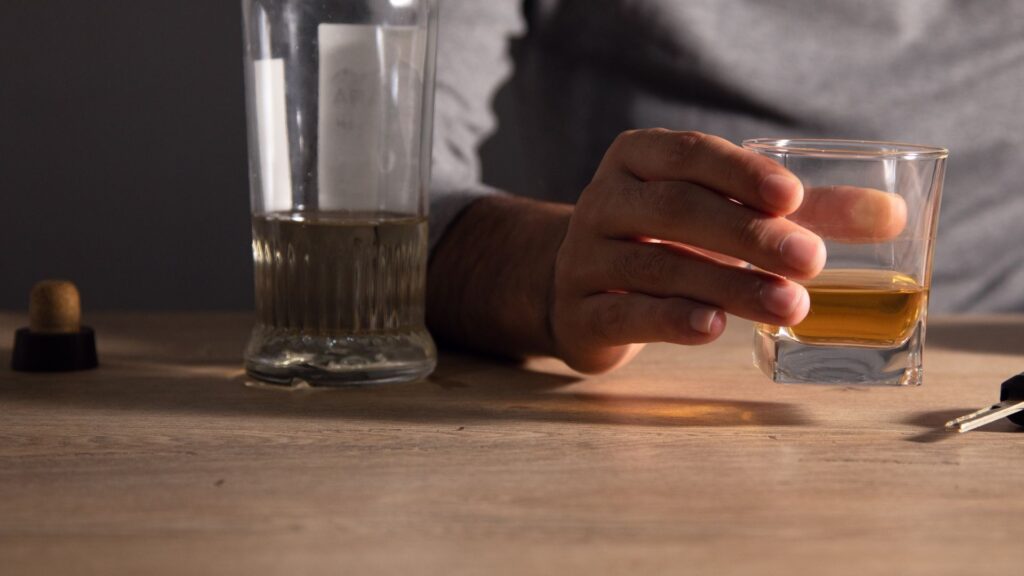 symptoms of alcohol withdrawal