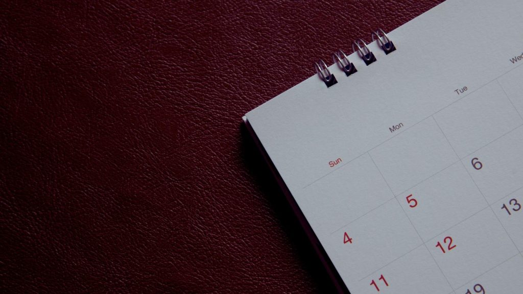 Calendar representing the meth withdrawal timeline and recovery phases